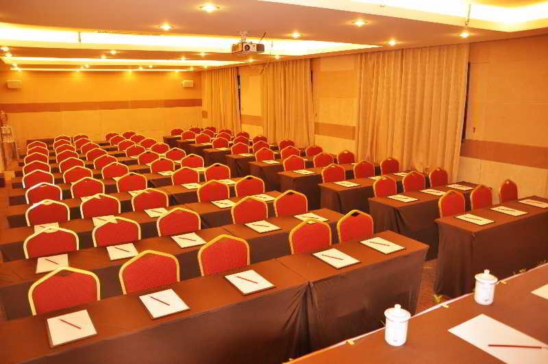 Budgetel Huadu Yiwu Hotel מראה חיצוני תמונה